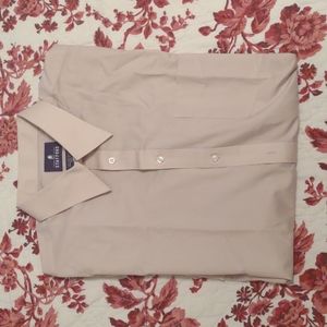 NWOT Stafford Short Sleeved Dress Shirt 17.5